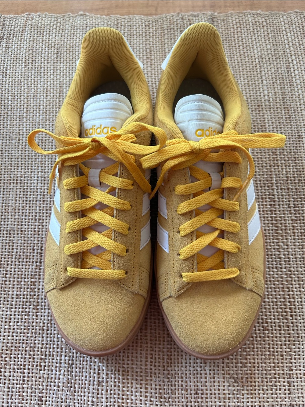 Adidas Grand Court Yellow Suede Sneakers w/Cloud Foam Insert & Gum Sole. Size 9